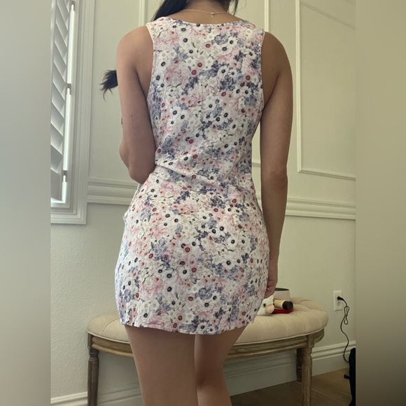 Aritzia Sunday Best floral mini dress - Picture 2 of 6